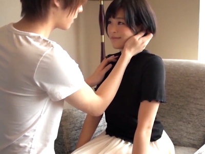 素朴なショトカ美少女と昼間っからホテルでイチャラブハメ